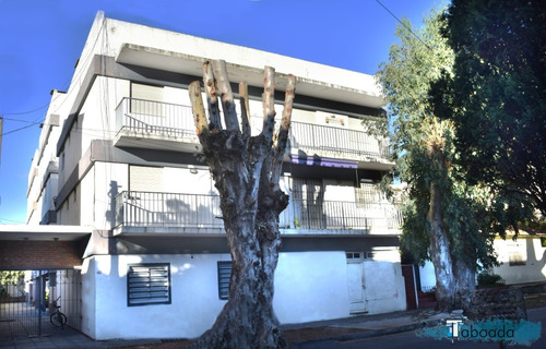Imagen 1 de 10 de V003- Oportunidad!!!!!departamento 2 Ambientes Con Cochera Semicubierta
