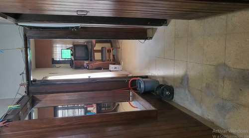 En Venta.casa 3 Dorm. 1 Depto. Local. Cocheras