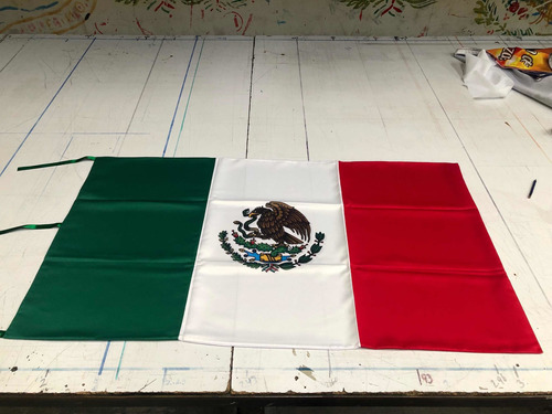 Bandera De Mexico, Tamaño Kinder .60x1.05