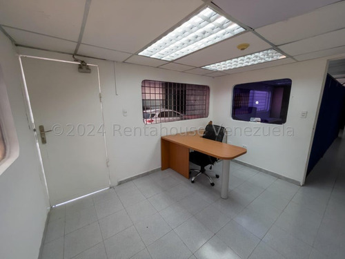 Galpón Con Amplias Cavas En Alquiler Mariche Mls 24-23955