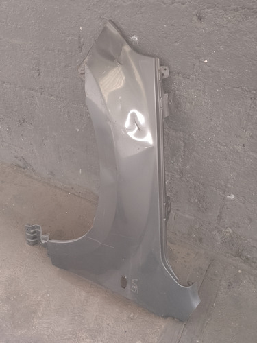 Guardafango Delantero Izquierdo De Grand Vitara Suzuki 2009