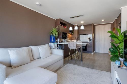 Departamento En Venta De 2 Dorm. En Concón