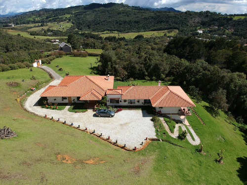 Se Vende Casa Campestre En Envigado Vereda Perico