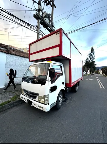 Camión Jbc 1030 En 55.000.000 Negociables, Listo Para Traspa