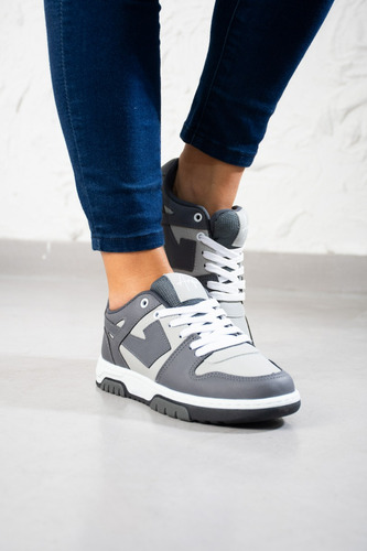 Zapatillas Farrel Mujer Moda Comodas Araquina Cuero Eco