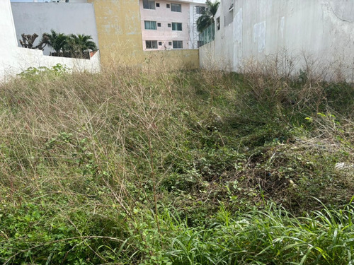 Costa De Oro, Terreno En Venta A Una Cuadra De La Iglesia Y A 4 Cuadras Del Mar En Costa De Oro, Boca Del Río, Veracruz