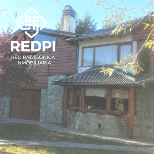 Casa De 5 Ambientes  Playroom Cochera Cubierta Doble Lote Propio 920 M2, Bustillo Km 13, Bariloche En Venta