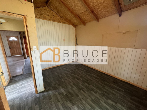 Casa En Arriendo De 2 Dorm. En Lanco