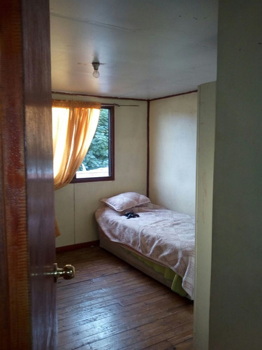 Casa En Venta De 5 Dorm. En Renca