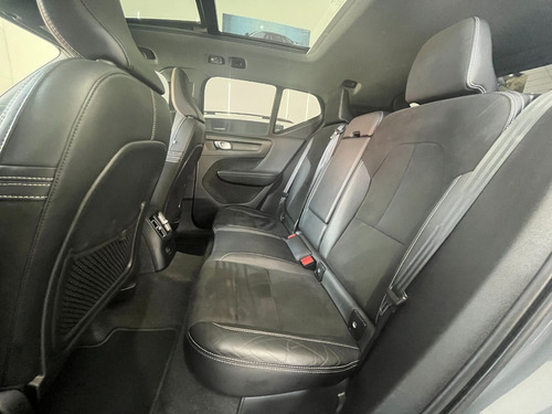Volvo Outros Modelos XC 40 T-5 HÍBRIDO R-DESIGN 1.5 262CV FWD
