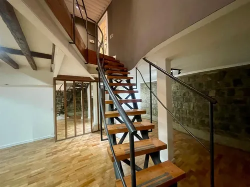 Exclusivo Con Patio Privado / Excelente Estado