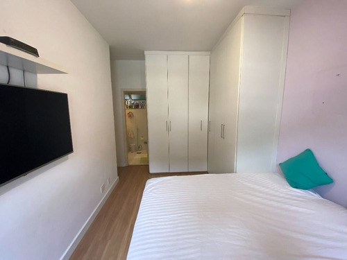 Imagem 16 de 25 de Apartamento Com Vista Aberta E Indevassada, Com 2 Quartos À Venda, 75 M² Por R$ 950.000 - Humaitá - Rio De Janeiro/rj - Ap1422