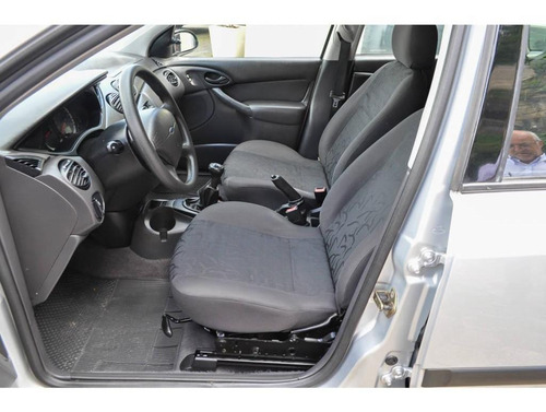 Imagem 9 de 15 de Ford Focus 1.6 Mt