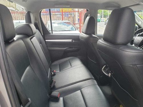 Imagem 11 de 15 de Toyota Hilux 2.8 Srv 4x4 Cd 16v 2019