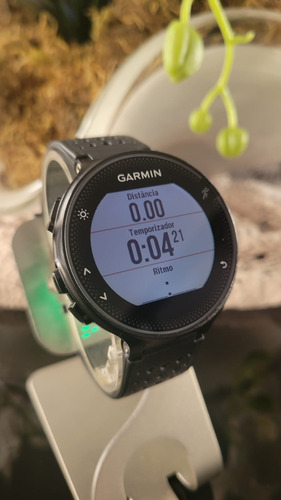 Relógio Garmin Forerunner 235 Preto