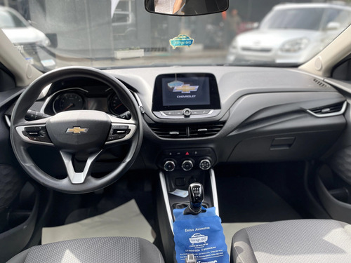 Chevrolet Onix plus 1.0 Lt 4p