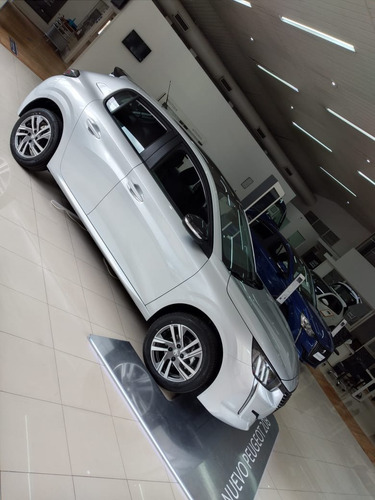 Imagen 19 de 20 de Peugeot 208 1.6l Feline Tiptronic