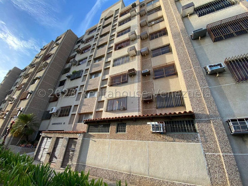 Apartamento En Venta En El Pilar Mls #24-13240 Haydee Espinoza
