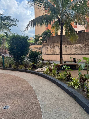 Aq Apartamento En Venta En Los Mangos 271015
