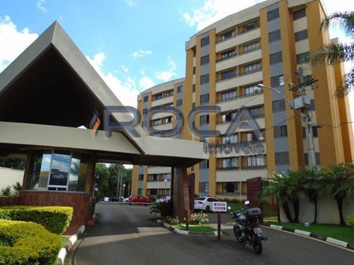 Venda De Apartamentos / Padrão Na Cidade De São Carlos 25307