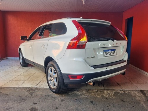 Volvo XC60 2.0 T5 DYNAMIC FWD TURBO GASOLINA 4P AUTOMÁTICO