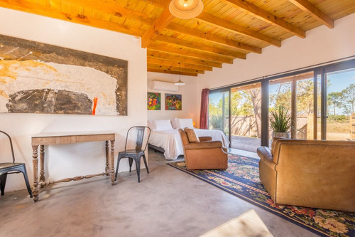 Petit Hotel En Arena De Jose Ignacio (ref: Atm-6839)