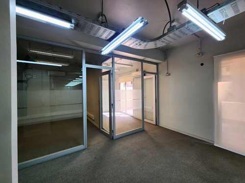 Oficina 220 M² A Pasos De La Moneda, Santiago Centro