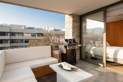 Departamento En Venta De 3 Dorm. En Lo Barnechea