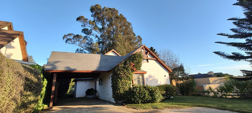 Casa Con Vista A Cancha De Golf 