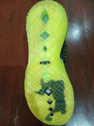 Zapatilla Nike Lebron James 18 Talle Us 7.5 / 25.5 Cm