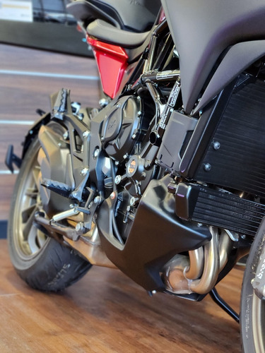 Imagen 14 de 25 de Mv Agusta Turismo Veloce Lusso Bordó