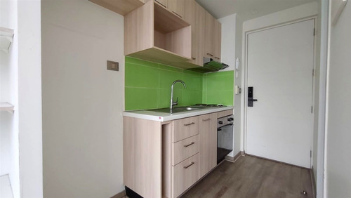 Departamento En Arriendo De 1 Dorm. En Estación Central