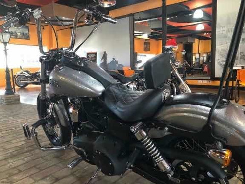 Imagem 5 de 8 de Harley Davidson Street Bob Fxdb Dyna