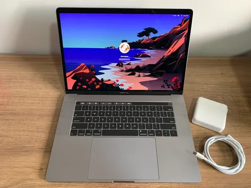 Macbook Pro 15 2018 I7 32gb 500gb Video 4gb Vista 9.9k