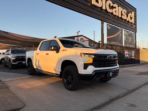 Chevrolet Silverado LT TB 4X4 CC 5.3 AUT