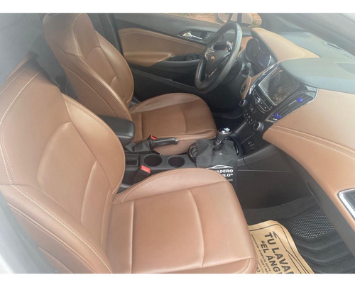 Chevrolet Cruze 1.4 Premier At Sedan