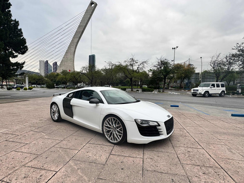 Audi R8 4.2 Quattro 6vel At