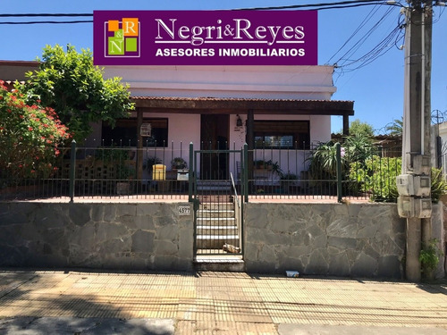 Casa En Venta En Montevideo Ituzaingo