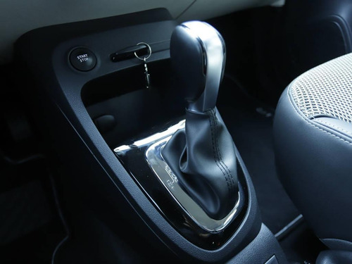 Imagem 15 de 15 de Renault Captur Intense 2.0 Flex Aut.