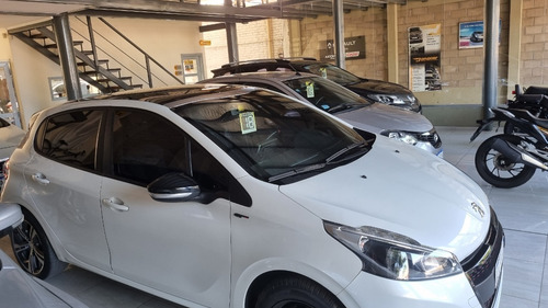 Imagen 15 de 16 de Peugeot 208 2018 1.6 Gt Thp