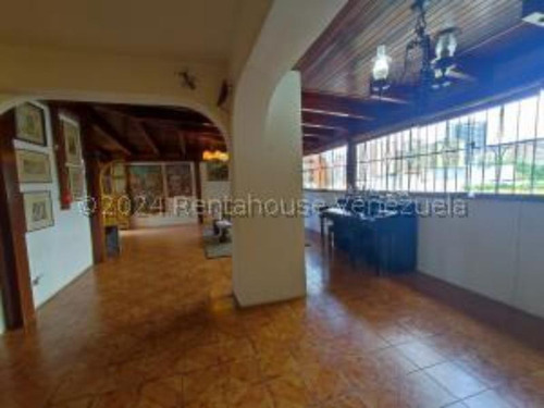 #24-27862 Confortable Y Fresco Apartamento En Boleita Norte