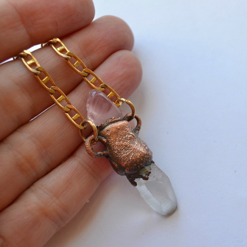 Imagen 8 de 8 de Collar De Cuarzo Rosa Y Cristal, Cadena De Bronce, Cod1