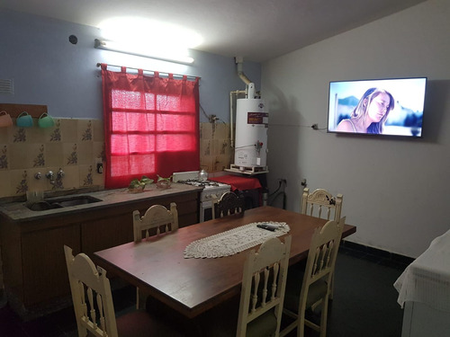 Venta Casa 2 Dorm En  Barrio Renacimiento