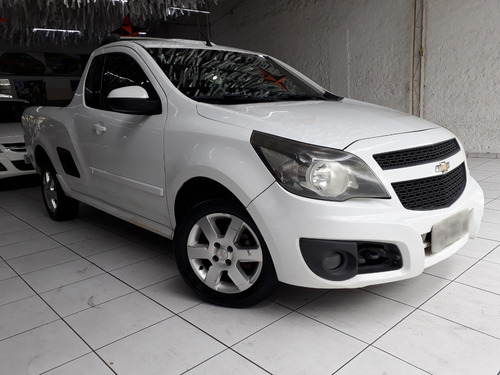 Chevrolet Montana Sport 1.4 Flex / Montana Temos Fiat Strada