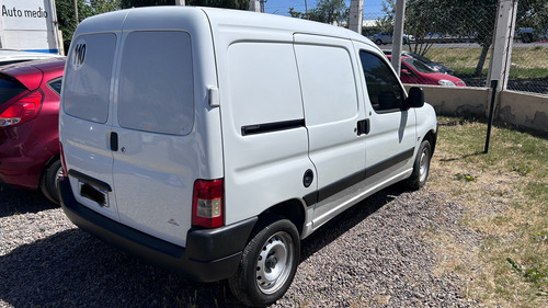 Peugeot Partner 1.6 Hdi Furgon Confort 92