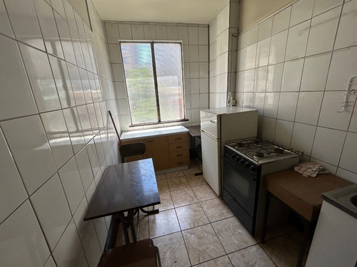 Estupenda Oficina Ubicada En Pleno Barrio Cívico Santiago