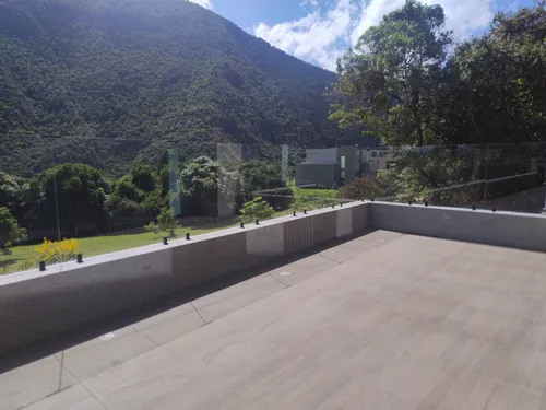 Casa En Venta En La Calera. Cod V52189