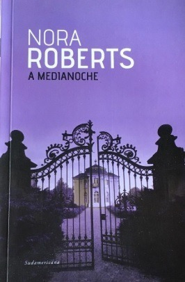 A Medianoche / Nora Roberts