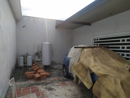 Imagen 12 de 14 de Se Vende Casa Quinta Fortaleza-empresa Para Uso Comecial La Candelaria Zona Aragua 04243785803