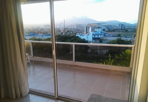 Imagen 4 de 14 de Apartamento Urb Playa El Angel
